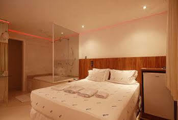 Delirius Motel (Adults Only) เซาเปาโล ภายนอก รูปภาพ
